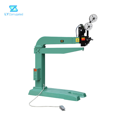 Tek Servo Karton Dikiş Makinesi Yüksek Hızlı 2000W 480kg Ağırlık