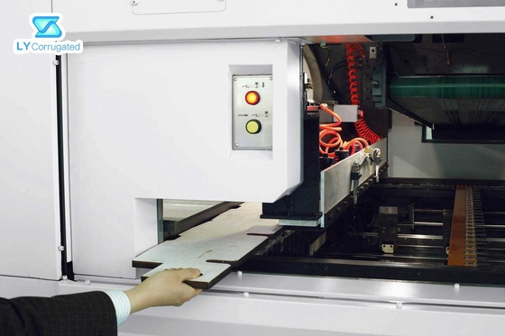34KW Karton Kutu Makinesi, 1120X1620mm Düz Yataklı Kalıp Kesme Makinesi