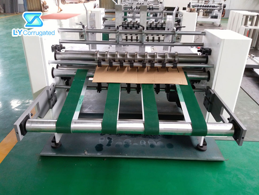 Fıçı Tahtası Oluklu Kutu Yerleştirme Makinesi 45mm Yerleştirme Mesafesi 7mm Genişlik