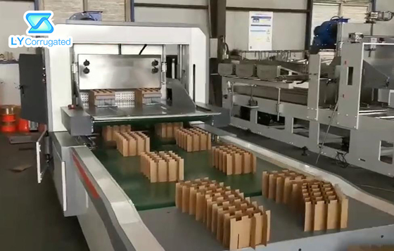 PLC Otomatik Oluklu Kutu Yapma Makinesi 7mm Fıçı Tahtası Montajı